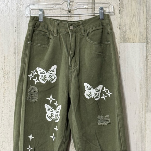 SHEIN Olive Green Butterfly Straight Loose Fit Jeans - Picture 2 of 10